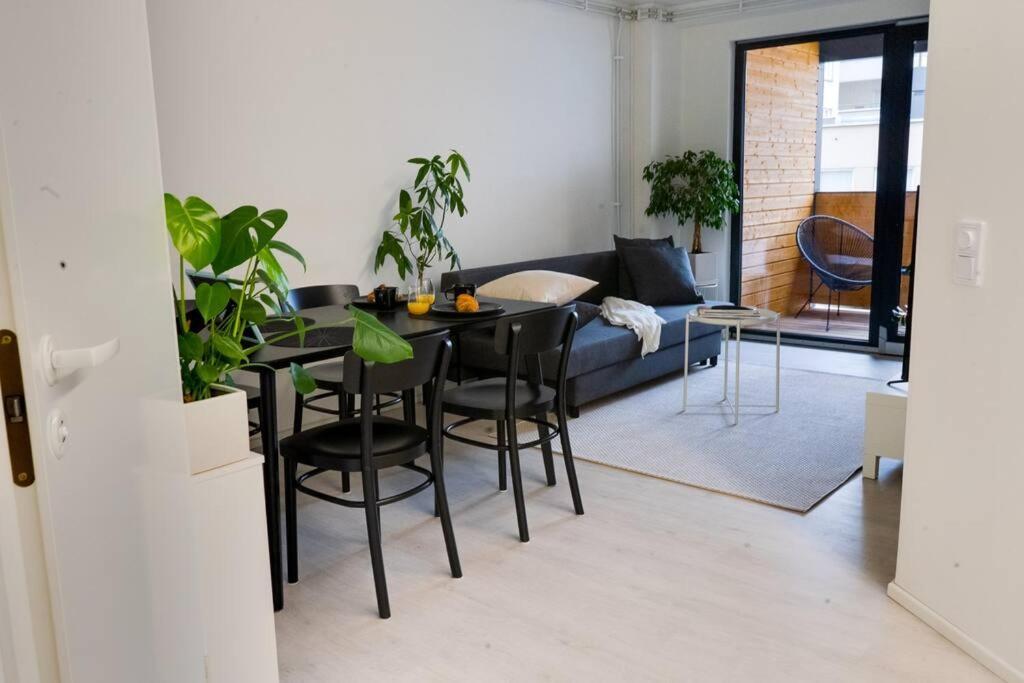 3H,K,P - Keskellae Tamperetta Kaunis Parvekkeellinen Uusittu Kolmio Apartment Exterior photo